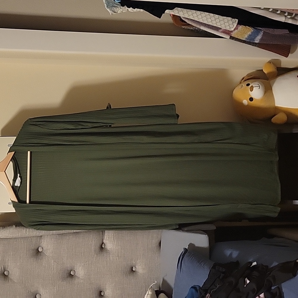 Capella duster and pants olive green size medium